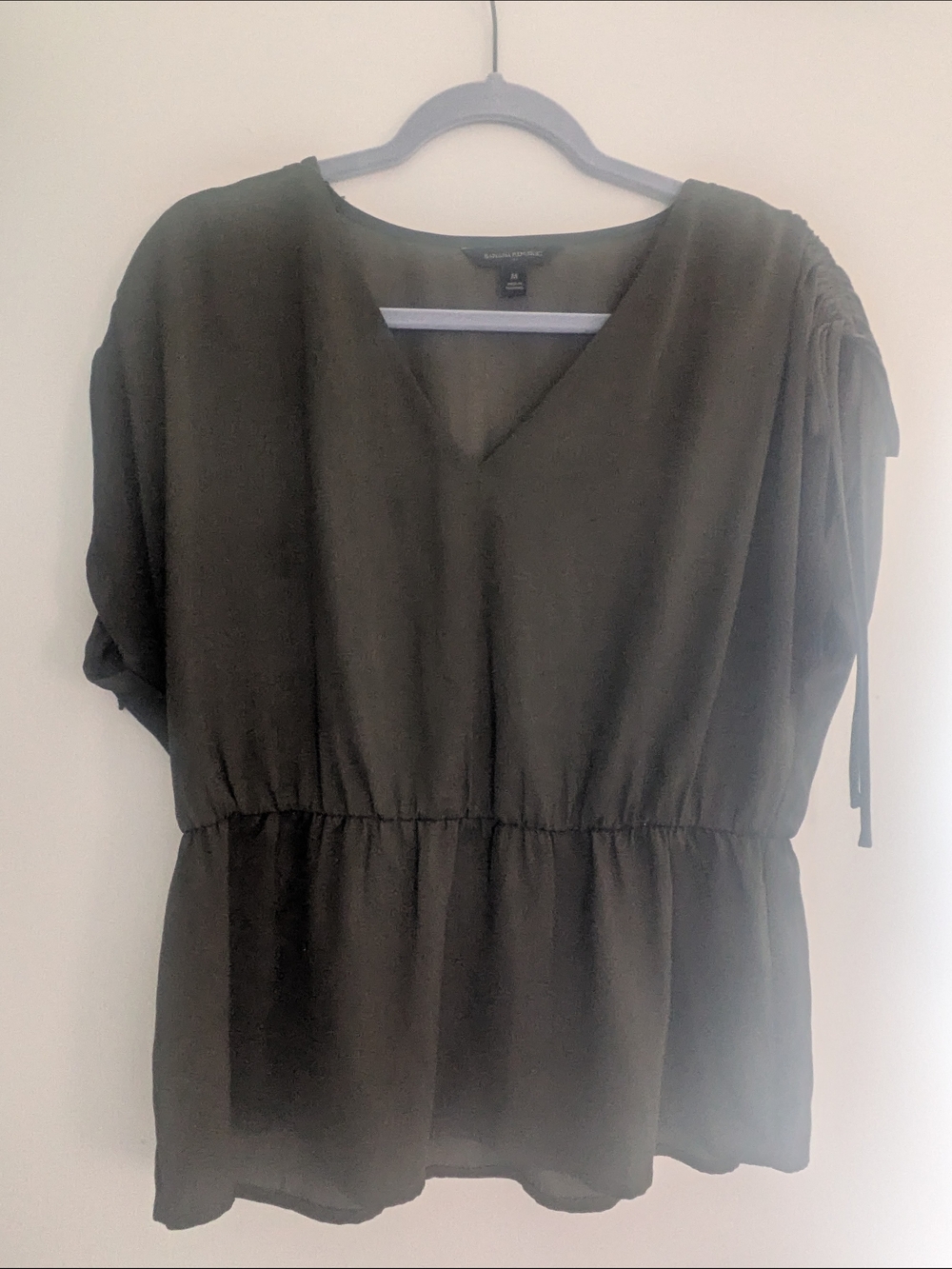 Banana Republic Olive V-Neck Peplum Women's Top